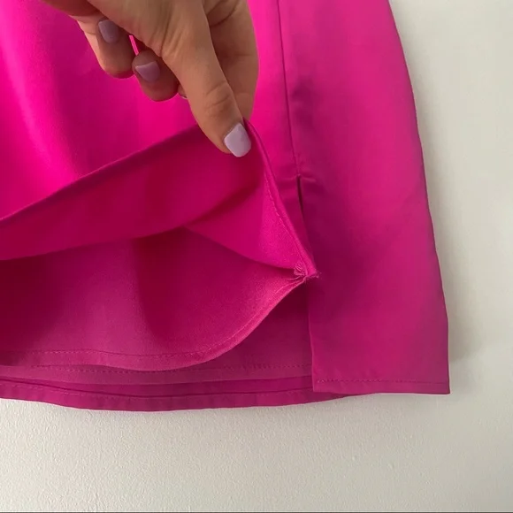 Superdown Kylie Mini Skirt Set in Magenta - Picture 2 of 11